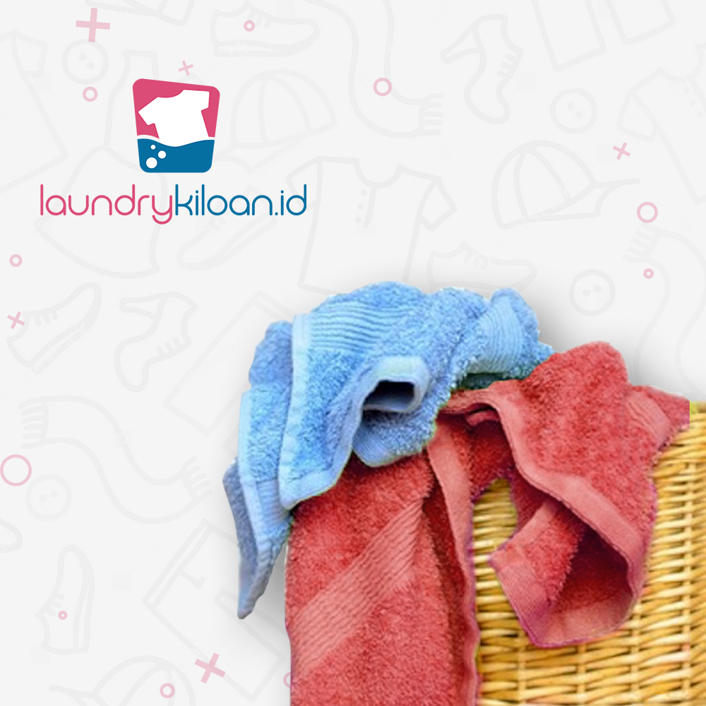 Handuk kotor toallas mencuci lavar trabajadores agar bersih kembali